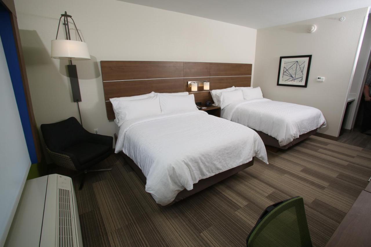 Holiday Inn Express Hotel And Suites Lincoln Airport By Ihg Extérieur photo