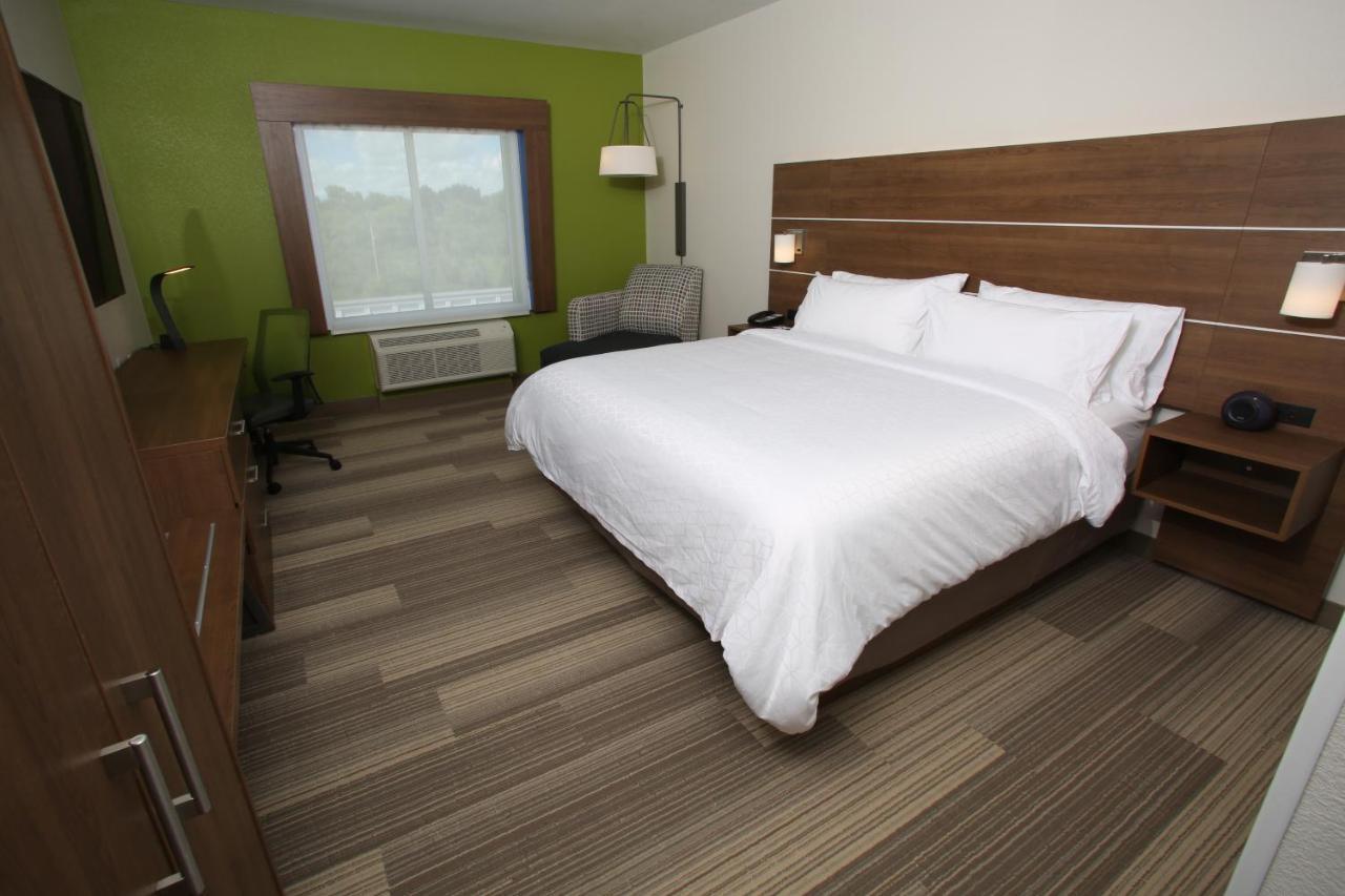 Holiday Inn Express Hotel And Suites Lincoln Airport By Ihg Extérieur photo