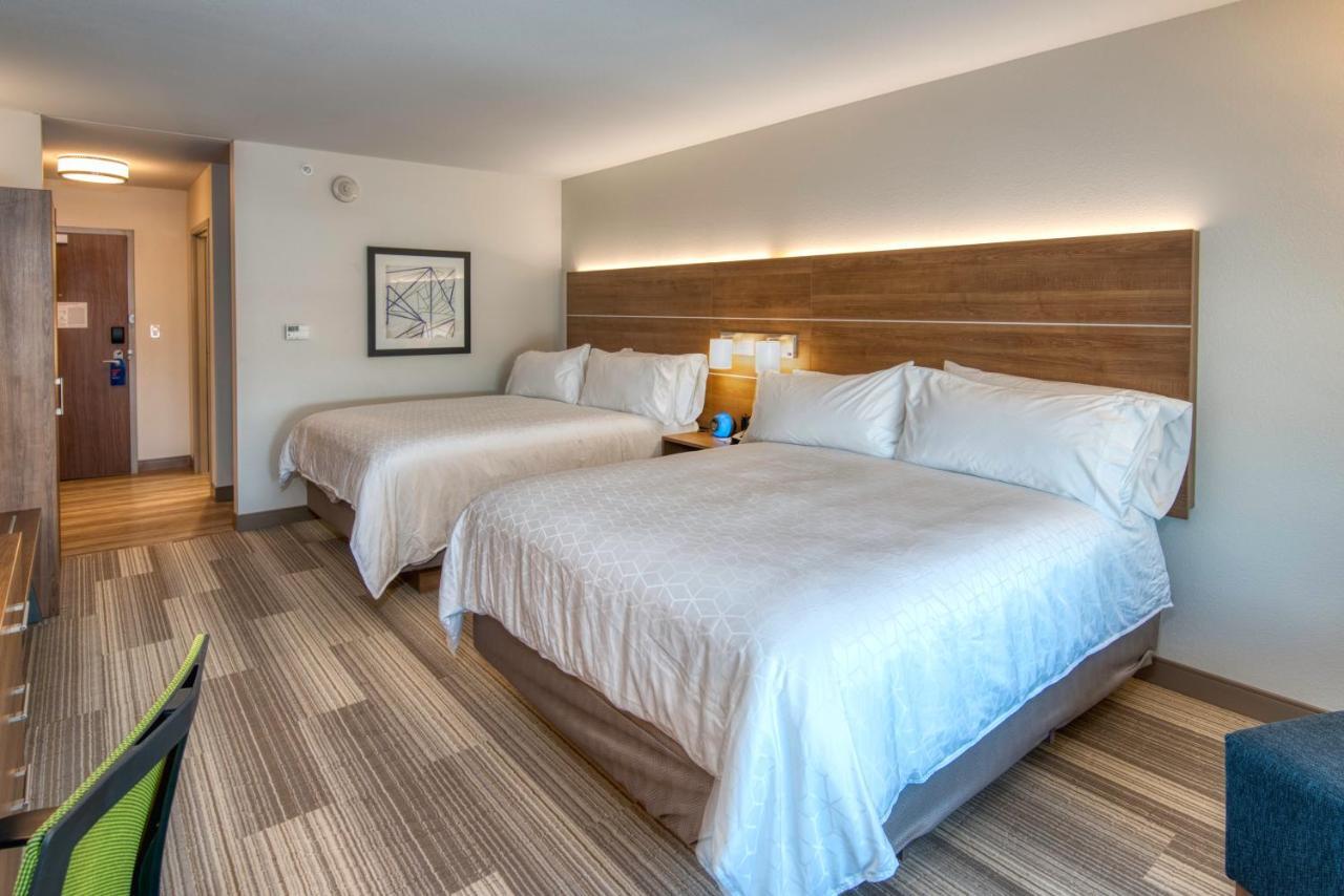 Holiday Inn Express Hotel And Suites Lincoln Airport By Ihg Extérieur photo